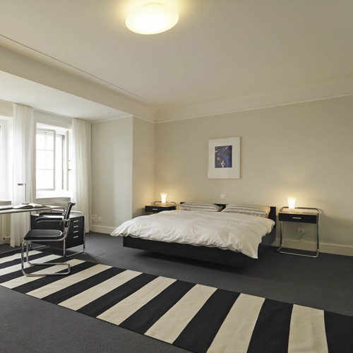 Picture of B 117 Side Table